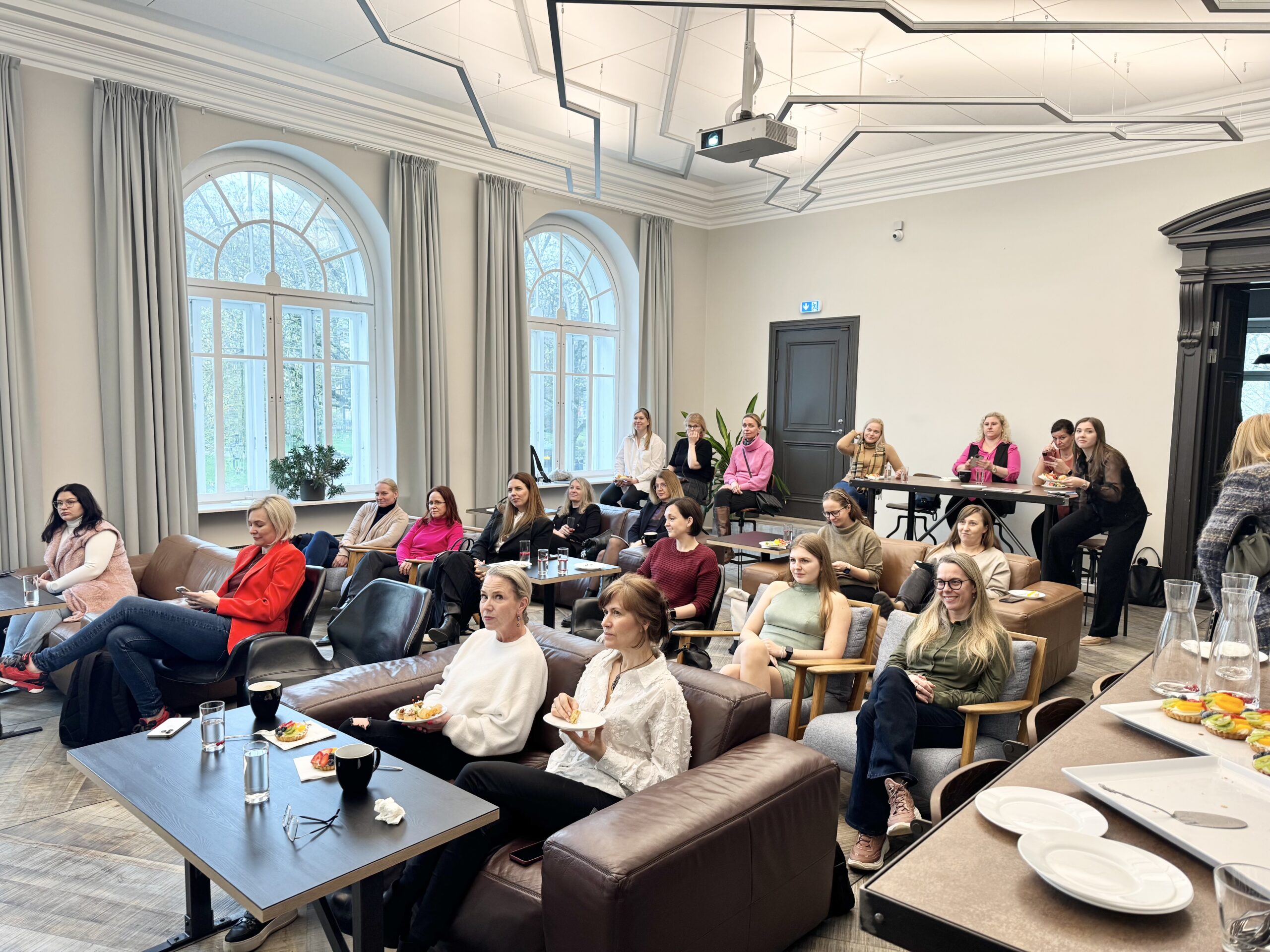 kandideeri tulevaste äriinglite koolitusprogrammi